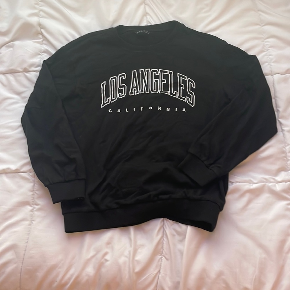 Shein Los Angeles California Black and White Sweater Women Small